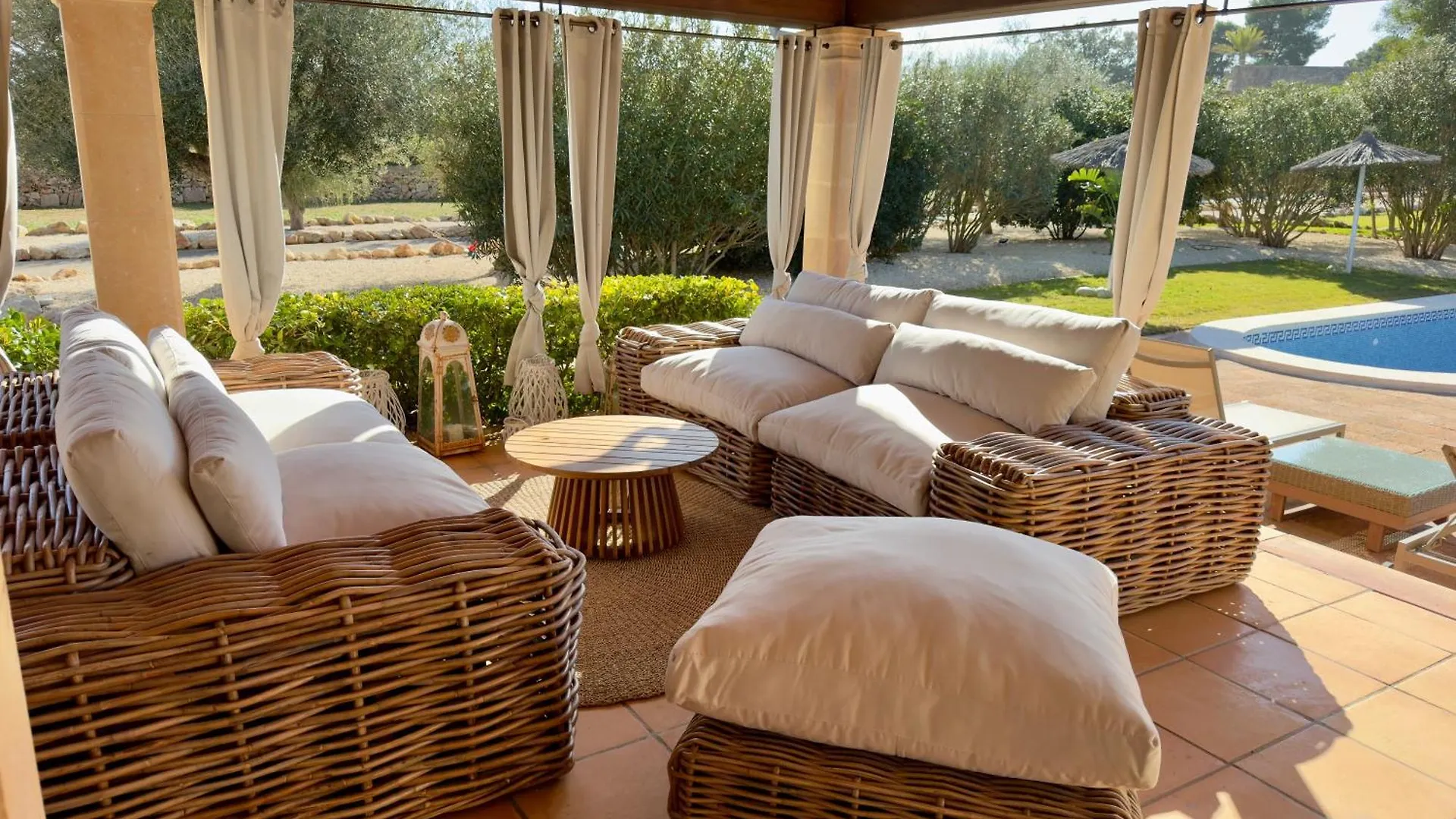 Traumhafte Finca Am Es Trenc Ses Covetes Spain